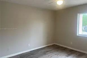 854 NW 208th Dr, Pembroke Pines, FL 33029 - Photo 19