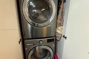 167 SW 6th Ln, Florida City, FL 33034 - Photo 5