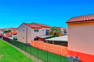 7755 W 30th Ct, Hialeah, FL 33018 - Photo 13