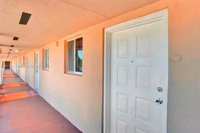 7755 W 30th Ct #E-210, Hialeah, FL 33018 - Photo 3