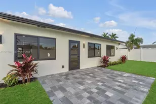 2120 NE 55th Ct, Fort Lauderdale, FL 33308 - Photo 9