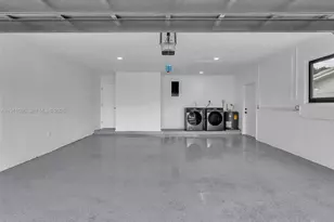 2120 NE 55th Ct, Fort Lauderdale, FL 33308 - Photo 51