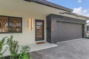 2120 NE 55th Ct, Fort Lauderdale, FL 33308 - Photo 1