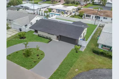 2120 NE 55th Ct, Fort Lauderdale, FL 33308 - Photo 7