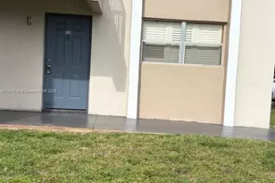 7925 Fairview Dr, Tamarac, FL 33321 - Photo 1