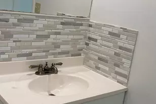 7925 Fairview Dr, Tamarac, FL 33321 - Photo 19