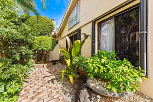 7665 Sierra Dr W, Boca Raton, FL 33433 - Photo 15