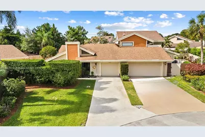 7665 Sierra Dr W, Boca Raton, FL 33433 - Photo 1