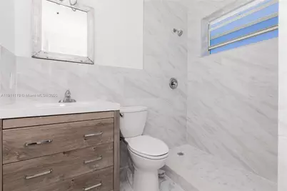 1060 NE 78th St Rd #10, Miami, FL 33138 - Photo 11