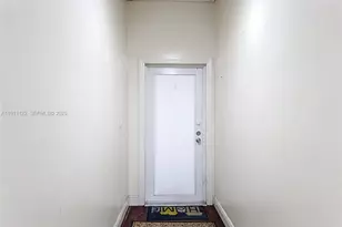 6722 NW 192nd Ln, Hialeah, FL 33015 - Photo 7