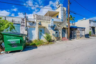 1083 SE 17th St, Fort Lauderdale, FL 33316 - Photo 17