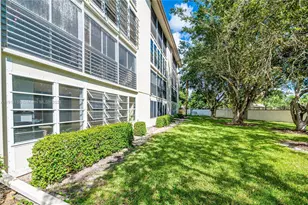 2101 Lucaya Bend, Coconut Creek, FL 33066 - Photo 37
