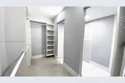 1717 N Bayshore Dr #A-1950, Miami, FL 33132 - Photo 11