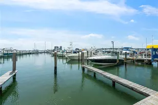 1717 N Bayshore Dr, Miami, FL 33132 - Photo 35