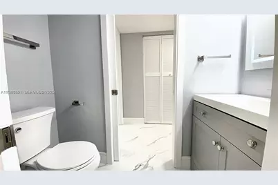 1717 N Bayshore Dr #A-1950, Miami, FL 33132 - Photo 9