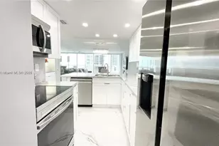 1717 N Bayshore Dr, Miami, FL 33132 - Photo 7