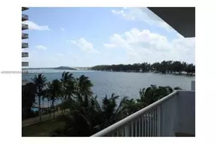 150 SE 25th Rd, Miami, FL 33129 - Photo 7