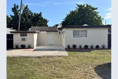 748 NW 77th Ter, Miami, FL 33150 - Photo 17
