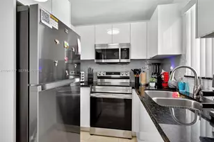 7105 W 13th Ave, Hialeah, FL 33014 - Photo 11
