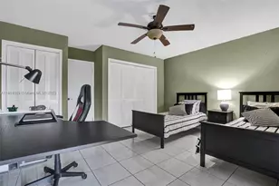 6821 Brookline Dr, Hialeah, FL 33015 - Photo 17