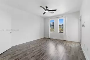 913 NW 45th Terrace, Plantation, FL 33317 - Photo 9