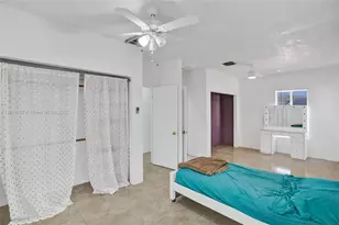 2 NE 160th St, Miami, FL 33162 - Photo 25