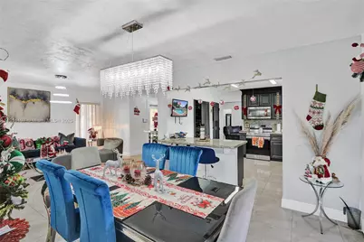 2 NE 160th St, Miami, FL 33162 - Photo 11