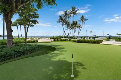 555 NE 34th St #2707, Miami, FL 33137 - Photo 3