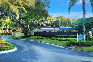 4588 Carambola Cir S, Coconut Creek, FL 33066 - Photo 9