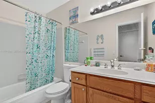 4588 Carambola Cir S, Coconut Creek, FL 33066 - Photo 37