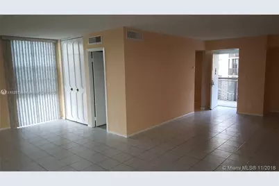 3401 N Country Club Dr #412, Aventura, FL 33180 - Photo 11