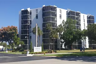 3401 N Country Club Dr, Aventura, FL 33180 - Photo 9