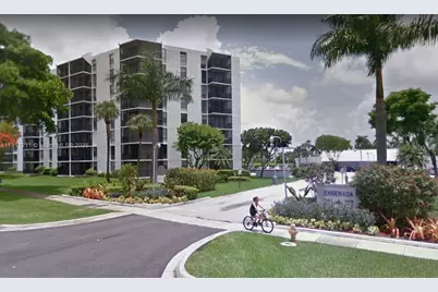 3401 N Country Club Dr #412, Aventura, FL 33180 - Photo 27