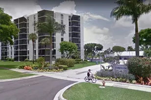 3401 N Country Club Dr, Aventura, FL 33180 - Photo 27