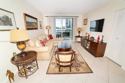 17150 N Bay Rd #2207, Sunny Isles Beach, FL 33160 - Photo 9
