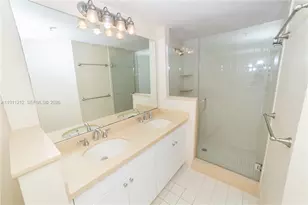 17150 N Bay Rd, Sunny Isles Beach, FL 33160 - Photo 25