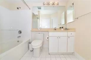 17150 N Bay Rd, Sunny Isles Beach, FL 33160 - Photo 33