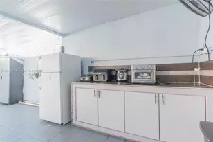 7184 W 2nd Ct, Hialeah, FL 33014 - Photo 27