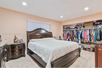 7184 W 2nd Ct, Hialeah, FL 33014 - Photo 19