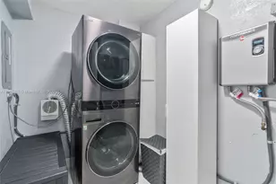 7184 W 2nd Ct, Hialeah, FL 33014 - Photo 13