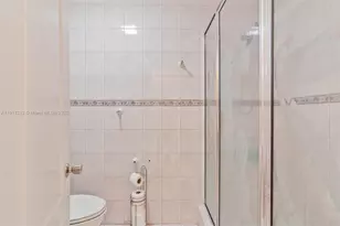 7184 W 2nd Ct, Hialeah, FL 33014 - Photo 23