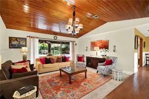 13620 SW 104th Ave, Miami, FL 33176 - Photo 7