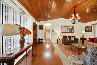 13620 SW 104th Ave, Miami, FL 33176 - Photo 9