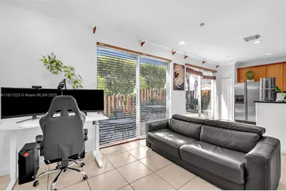 220 SW 87th Ct #0, Miami, FL 33174 - Photo 23