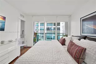 31 SE 5th St, Miami, FL 33131 - Photo 19