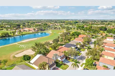 8117 Pelican Harbour Dr, Lake Worth, FL 33467 - Photo 13