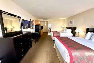 19201 Collins Ave, Sunny Isles Beach, FL 33160 - Photo 13