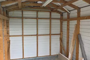 16813 SW 107th Pl, Miami, FL 33157 - Photo 17