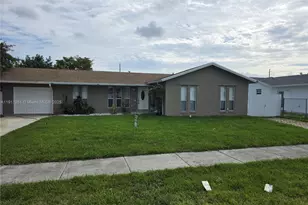16813 SW 107th Pl, Miami, FL 33157 - Photo 1