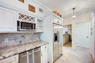 3308 NE 16th Pl, Fort Lauderdale, FL 33305 - Photo 13